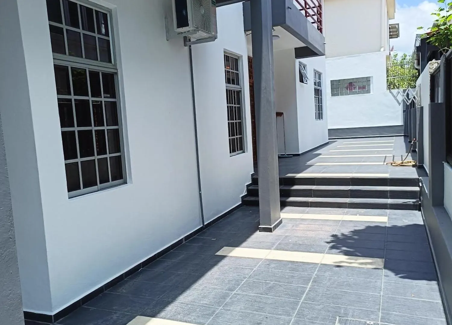 Holiday home Paradigm Mall-Skudai-Sutera-Johor Bahru-K&A Homestay-12 Pax