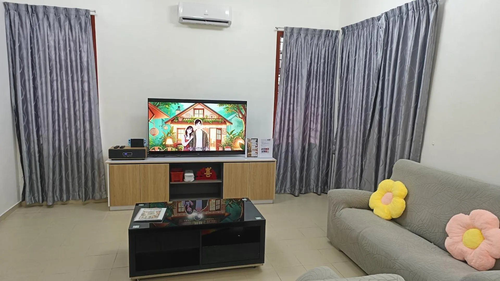 Paradigm Mall-Skudai-Sutera-Johor Bahru-K&A Homestay-12 Pax